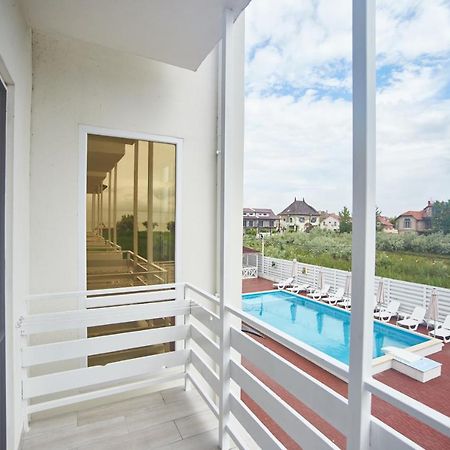 Family Hotel Happy Inn Satoka Exterior foto