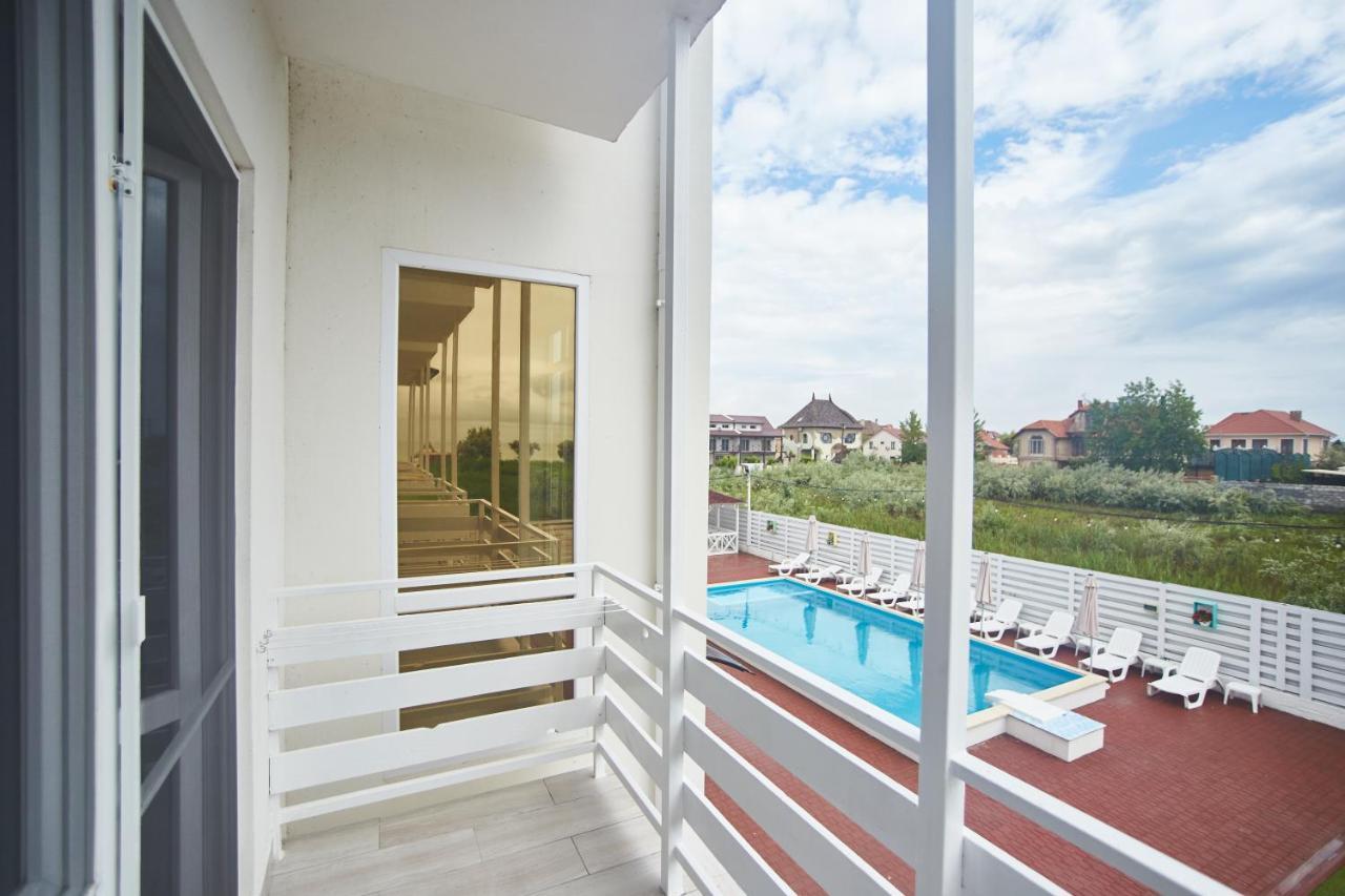 Family Hotel Happy Inn Satoka Exterior foto