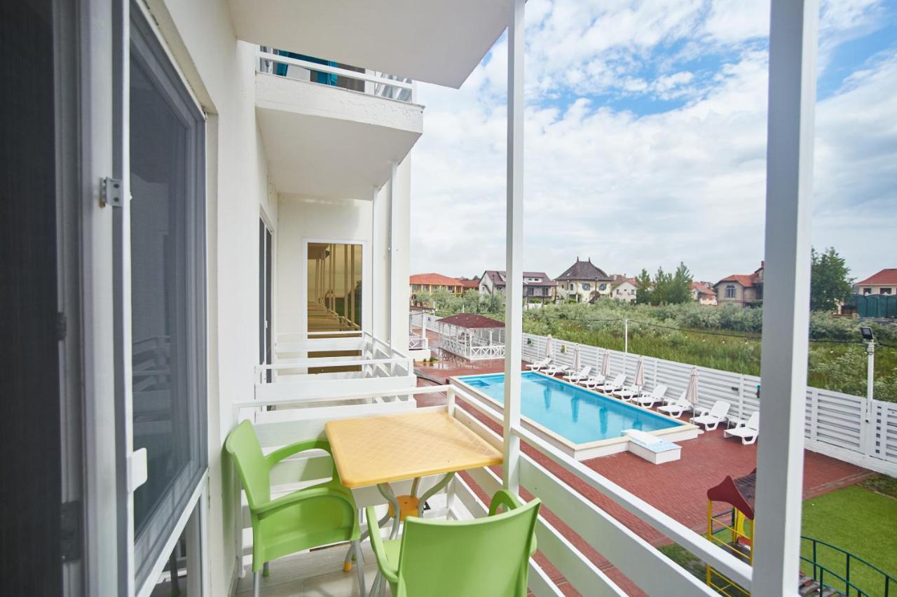 Family Hotel Happy Inn Satoka Exterior foto